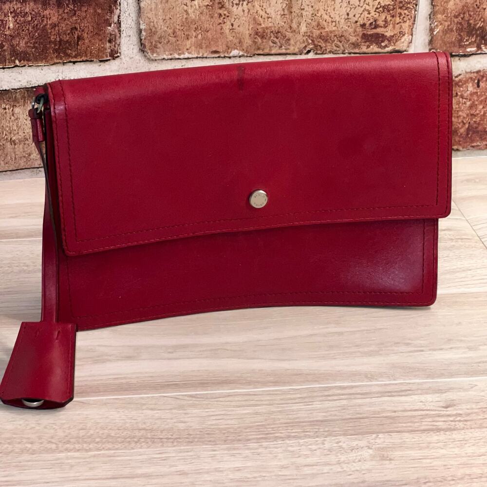 WoW Rich Red Leather Clutch Purse By Ellen Tracy With Classic Design And Details